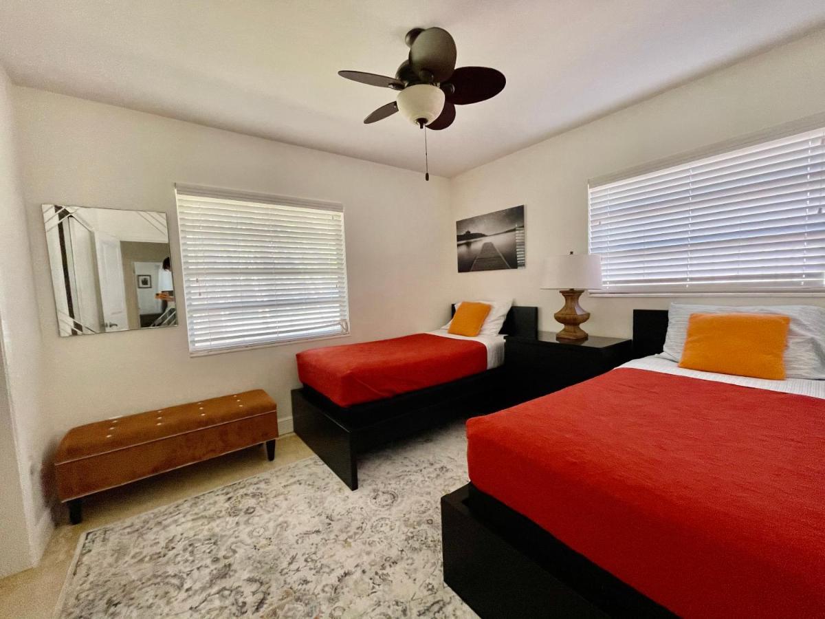 Rowena House 2Bd Den 2Bth Heated Pool Near Siesta Key Villa Sarasota Exterior photo